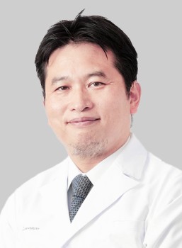 形成外科 井上義一准教授のプロフィール写真